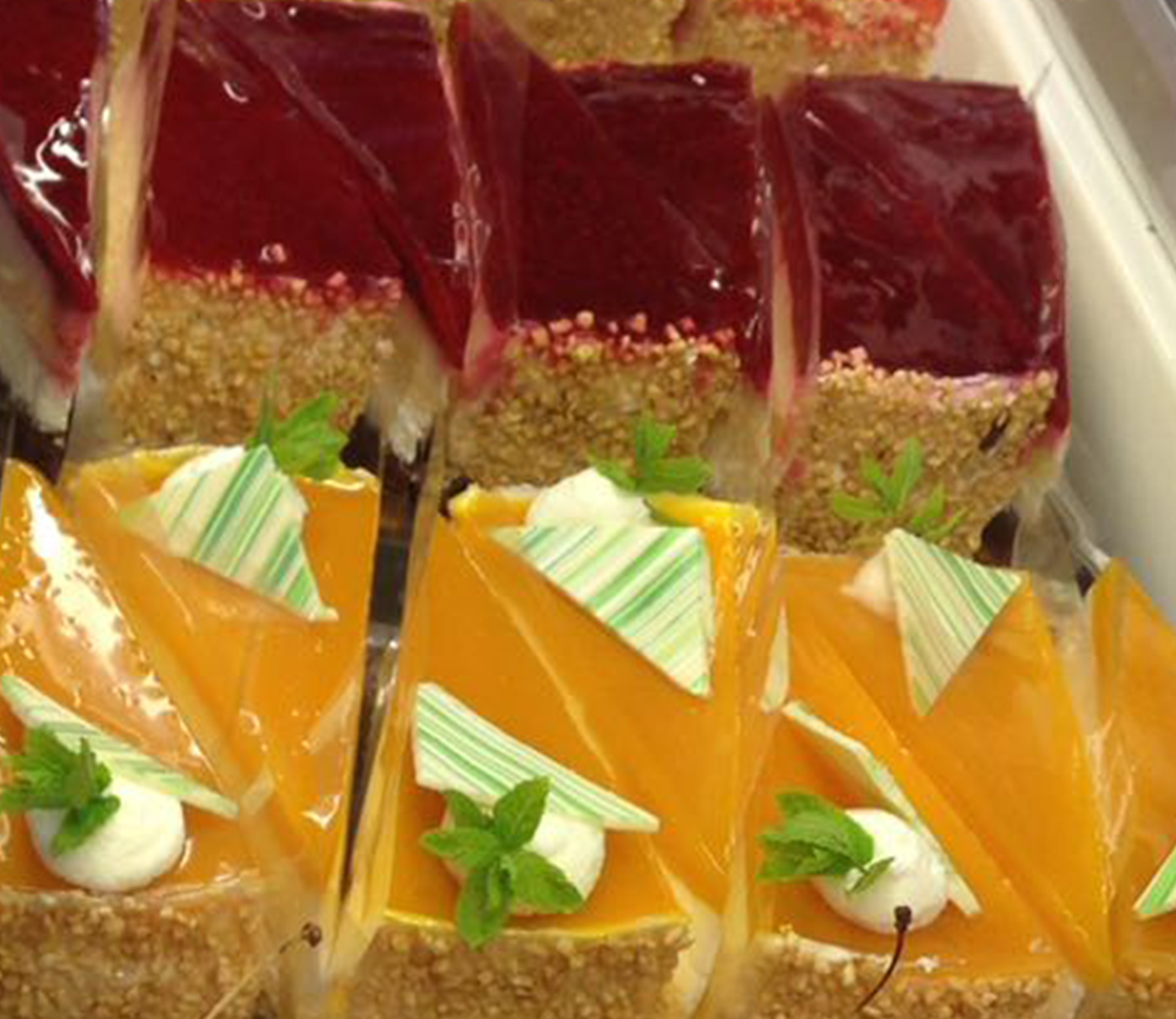 Schokolade, Creme, Frucht - Tortenvielfalt